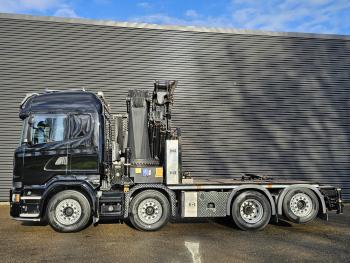 R490 8x2 / HMF 85 T/M CRANE + WINCH + JIB